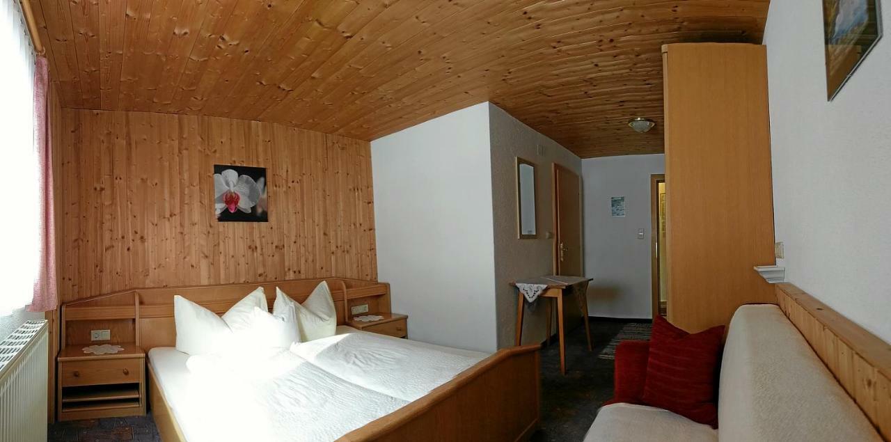 Haus Rosi Apartment Sankt Leonhard im Pitztal Exterior photo